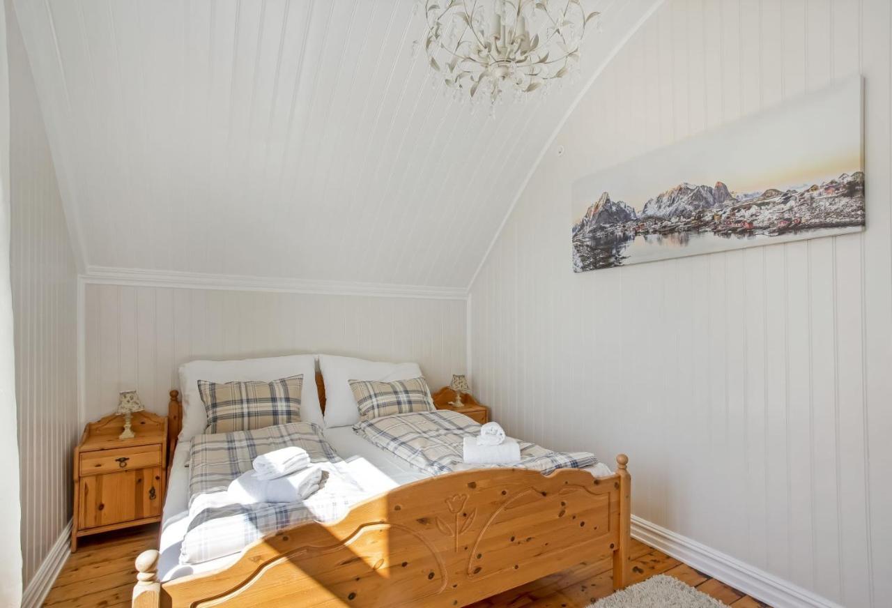 Sakrisøy Gjestegård - Solbakken Anno 1880 Gjestgiverier Reine
